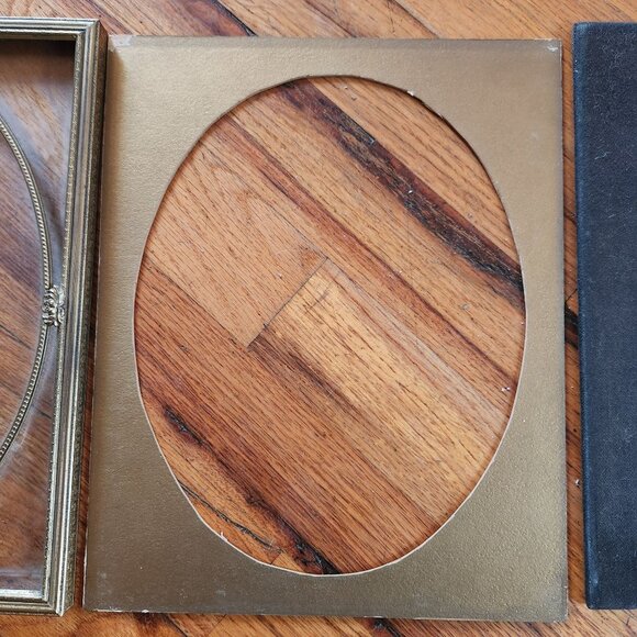 Antique Ornate Brass Oval Glass Picture Frame With Gold Matting & Fabric Backing - Picture 10 of 14